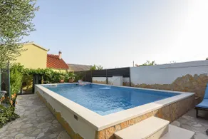 House Sandra with private heated pool and jacuzzi - Image 4