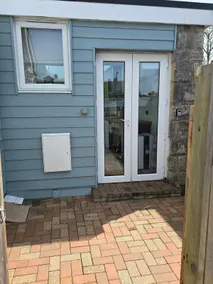 Coppice, Entire 1 bedroom annex, pet friendly. EV Charger. - Image 4