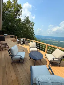 Vantage Point - Image 5