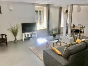 40 m²☘ loft in the historic district of Les Carmes - Image 2