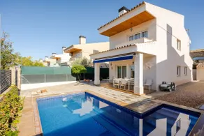 Villa & pool. Sleeps 7. Otura, Granada. - Image 2