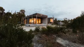 Aplite House: Luxury Eco Accommodation - Image 5