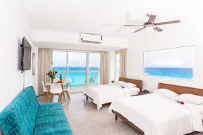 Beachfront | Stunning Views | Walk to Dining & Fun - Image 2