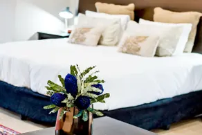 Munro Suites - Image 2