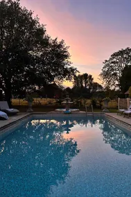 Pye Corner a Cotswold Manor with seasonal outdoor heated pool - Image 4