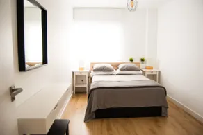 Home2Book Modern Center Apartment With Terrace - Image 3