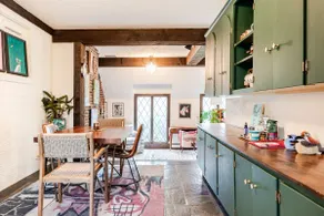 Spacious Suite | Private Entrance | Near World Cup - Image 4