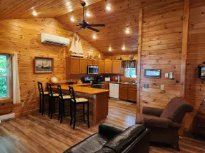 Beachfront on Lake Erie * Driftwood Cottage - Image 4