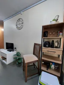 Warm 1-Bedroom Annexe Woodbrook - Image 5