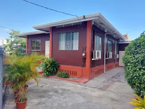 Warm 1-Bedroom Annexe Woodbrook - Image 4