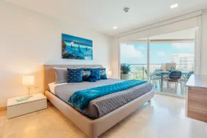 Spectacular condo overlooking Eagle Beach - Image 3