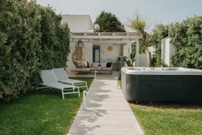 Natoli Beach House & Villas - Villa Floriana - Image 2