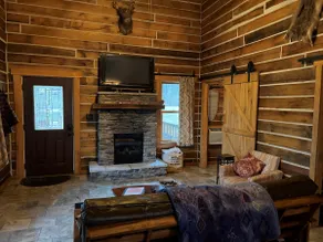 Shawnee Hiking!Hot tub!Fire Pit!Wine Trail! - Image 4