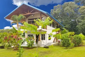 PAVONES Modern Bungalow, Close to SURF! WIFI & AC - Image 3