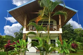 PAVONES Modern Bungalow, Close to SURF! WIFI & AC - Image 2