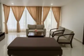 Luxury Beachfront Apt - Samsuria Beach View Resort - Image 4