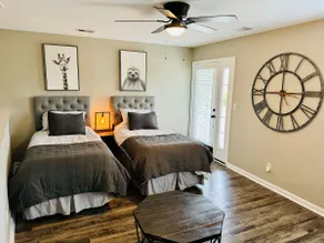 Memphis Modern - Image 3