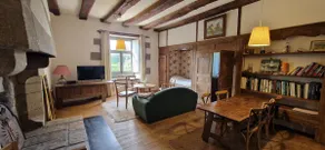 Charming apartment at the Manoir de Lossulien - Image 3