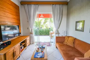 Carlopolis Charming house overlooking the lake - Image 3