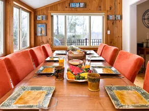 Mountain View Home | Steps to Hiking & Waterfalls! - Image 3