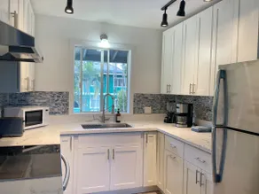 Ocean-View Balcony | 1BR w/ Full Kitchen + Grill - Image 3