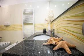 Fresh and modern apartment on the beach - Image 5