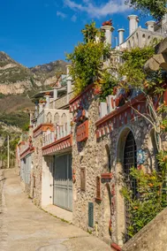 For 'o Petral, a window on Amalfi - Image 4