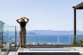 Sea View Luxury Villa-Daily Housekeeping by etouri - Image 5