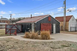 The Shed-a Couples Rendezvous! - Image 2