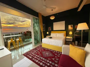 Sunset/Netflix/600mbps/Privacy/near Airport - Image 2
