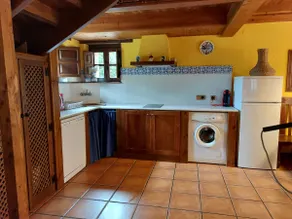 Casa La Vega, fireplace, whirlpool. Senda del Oso - Image 5