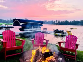 ★Horseshoe Haven★ Lake Home with Stunning Views - Image 4