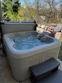 Alpine Basecamp: Hot Tub, Pool Table, Foosball, AC - Image 3