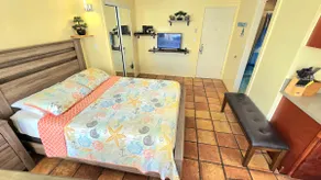 Ocean View, Full Kitchen, Amazing Location! - Image 4