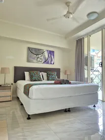 Re Open: Best 1 bed APT Cairns City - Image 2