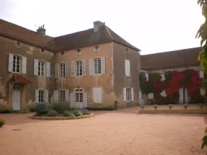 Charming house in Southern Burgundy. - Image 3