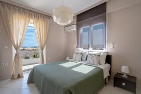 YOUR HOME NEXT TO THE AIRPORT - Image 5