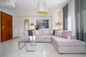 YOUR HOME NEXT TO THE AIRPORT - Image 3
