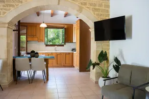 Phaedra Villa - Image 3