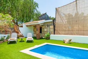 VILLA CON PISCINA PRIVADA CLIMATIZADA EN EL SUR DE TENERIFE CAMINANDO AL PUEBLO - Image 4