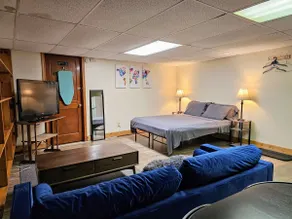 Cozy Garden 2-Bed Full Amenities @ Downtown Albany - Image 2