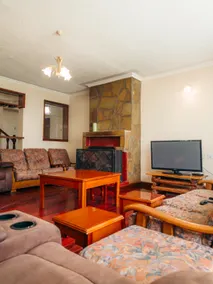 Solio Gardens Nanyuki - Maisonette House (12 pax) - Image 5