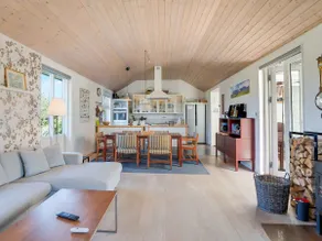 Family Holiday House + Annex| 120m2 | 900m beach - Image 3
