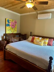 Trigger Town Cottage - Image 3