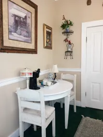 Unique Garden Apt in Historic Victorian Home - Image 5