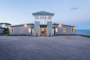 Table House Farm -Luxury villa, secluded beach - Image 2