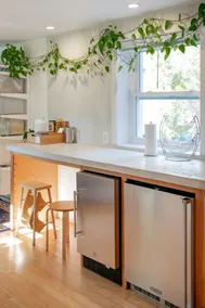 Unwind in a Bespoke Downtown Studio W Laundry - Image 4
