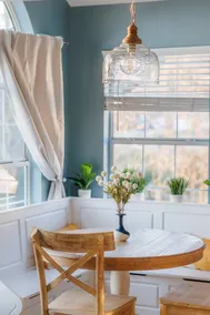 Newly Renovated! Near Downtown AND Beach - Image 5