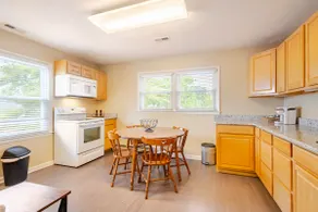 One Bedroom upstairs apartment, Main street. - Image 4