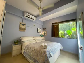 Bandra No 1 minutes away from Sea - Image 2